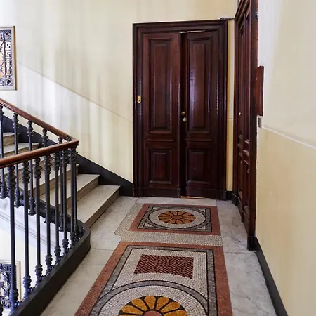 דירה Cozy Escape - Stylish & Renovated *